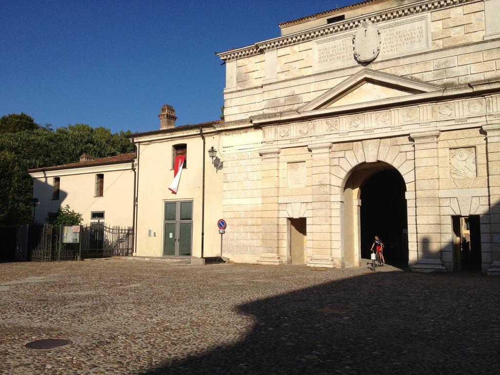 Hotel Mantova Exteriér fotografie